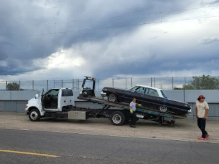 Villalobos Towing LLC JunkYard in Denver (CO) - photo 2