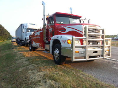 Solutions Towing & Recovery JunkYard in Warner Robins (GA) - photo 2