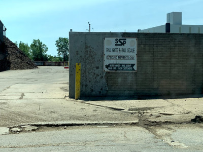 Strong Steel Products JunkYard in Detroit (MI) - photo 4