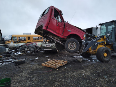 AF&T Auto Parts & Salvage JunkYard in Billings (MT) - photo 3