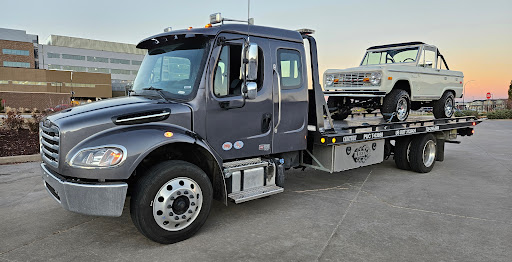 Reed Towing JunkYard in Denver (CO)