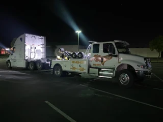 All Brauns Towing Inc. JunkYard in Oakland (CA) - photo 4