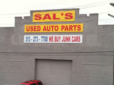 Sal's Auto Parts JunkYard in Detroit (MI) - photo 1