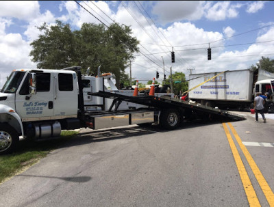 Sal's Towing JunkYard in Fort Lauderdale (FL) - photo 3