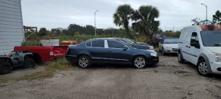 Branif used auto parts JunkYard in Palm Bay (FL) - photo 2