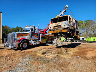 JMF Towing and Recovery JunkYard in Columbus (GA) - photo 2