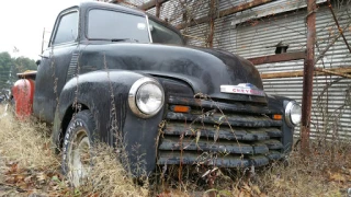 M & P Auto Parts JunkYard in Portland (ME) - photo 2