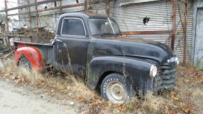 M & P Auto Parts JunkYard in Portland (ME) - photo 3