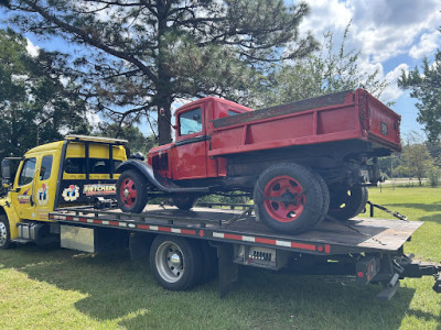 Fletcher's Towing JunkYard in Pensacola (FL) - photo 2