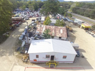 Walker's Auto Ranch & Salvage, LLC JunkYard in Little Rock (AR) - photo 4