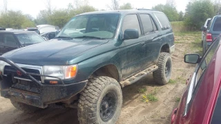 Wheeler Auto Parts JunkYard in Lansing (MI) - photo 2