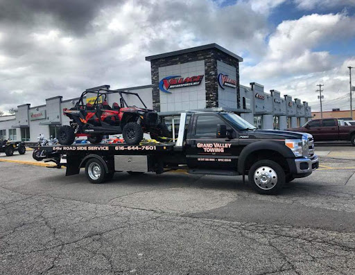 Grand Valley Towing and Transport JunkYard in Grand Rapids (MI)