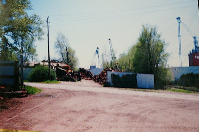 Vic Fuller Salvage & Wrecking JunkYard in Waterloo (IA) - photo 4