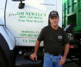 Jim Newells Iron and Metal JunkYard in Modesto (CA) - photo 3