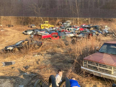 Happy Hooker Towing JunkYard in Pittsburgh (PA) - photo 3