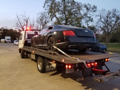 Quality Auto Towing JunkYard in Houston (TX) - photo 3