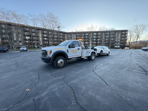 Pepe's Towing and Recovery, Heavy Duty Towing JunkYard in Elgin (IL)