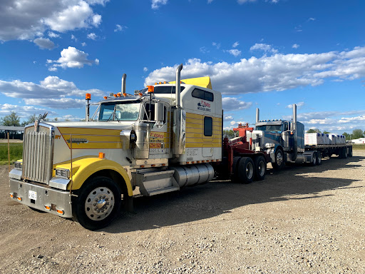 1st Class Wrecker Service LLC JunkYard in Champaign (IL)