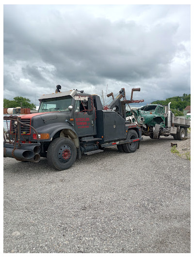 Stickles Towing JunkYard in Pittsburgh (PA) - photo 2