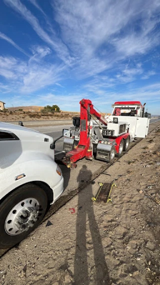 Big Rig Service & Semi Truck Towing