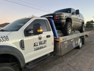 All Valley Towing LLC - photo 1