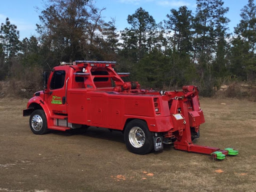 Pit Crew Recovery JunkYard in Panama City (FL)