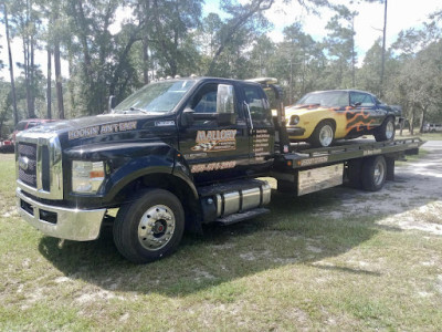 Mallory Towing & Recovery Inc JunkYard in Panama City (FL) - photo 3