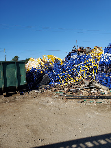 Foss Recycling JunkYard in Greenville (NC)