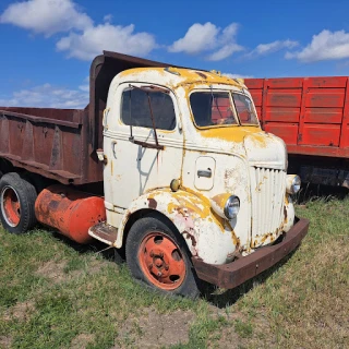 Jim's Auto Salvage JunkYard in Sioux Falls (SD) - photo 3