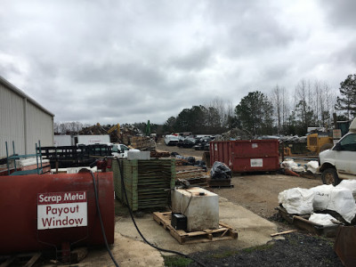 R Stroud's Inc JunkYard in Raleigh (NC) - photo 4