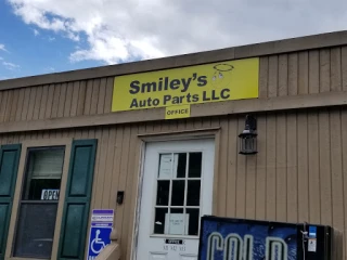 Smileys Auto Parts - photo 1