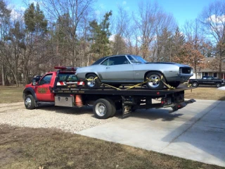 Graham's Towing and Recovery JunkYard in Grand Rapids (MI) - photo 2