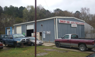 Emery Highway Auto Parts & Services JunkYard in Macon (GA) - photo 1