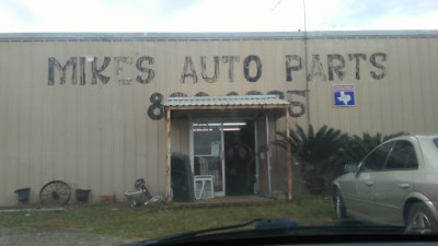 MIKES AUTO PARTS JunkYard in College Station (TX) - photo 1