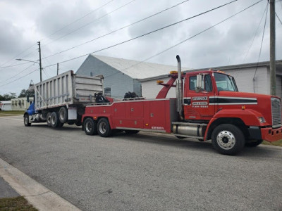 Seminole Towing & Recovery JunkYard in Tampa (FL) - photo 2