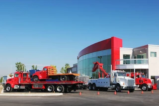 Rock Chalk Towing JunkYard in Overland Park (KS) - photo 3