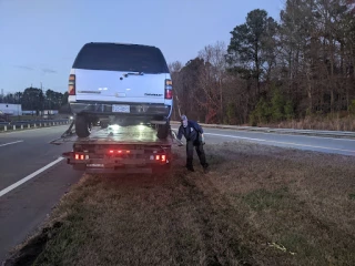 Paradise Towing & Recovery JunkYard in Greensboro (NC) - photo 3