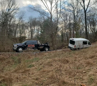 D & M Towing JunkYard in Nashville (TN) - photo 4