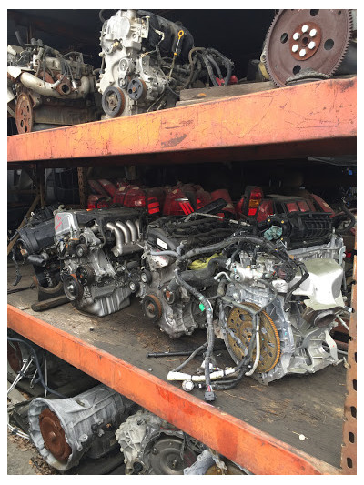 Harry's Auto Parts JunkYard in Burbank (CA) - photo 3