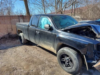 Lakeside Towing JunkYard in Detroit (MI) - photo 3