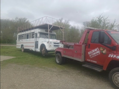 Mulligan's 24 Hr Towing Service JunkYard in Springfield (IL) - photo 1