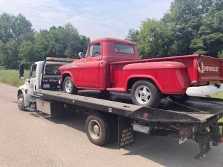 West Michigan Towing JunkYard in Grand Rapids (MI) - photo 4