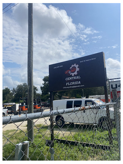 Central Florida Auto Recycling JunkYard in Spring Hill (FL) - photo 2