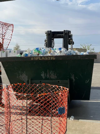 Allan Company Recycling Center JunkYard in Palmdale (CA) - photo 2