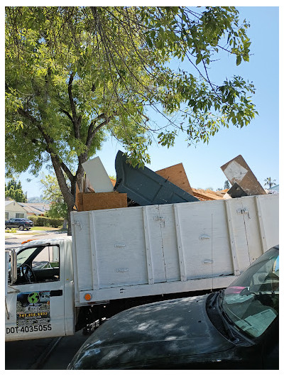 Energy Junk Removal JunkYard in Thousand Oaks (CA) - photo 1