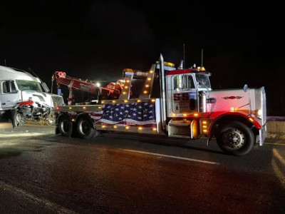 S & S Crane and Wrecker Service JunkYard in Nashville (TN) - photo 2