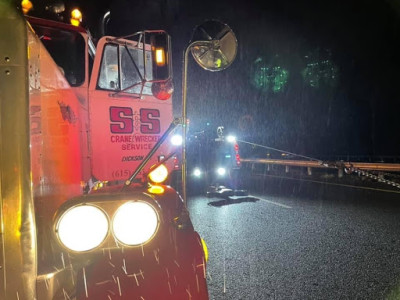 S & S Crane and Wrecker Service JunkYard in Nashville (TN) - photo 3