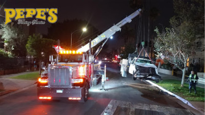 Pepe's Towing Service JunkYard in Los Angeles (CA) - photo 1