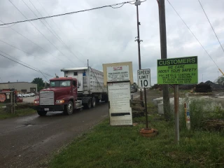 SA Recycling JunkYard in Canton (OH) - photo 4