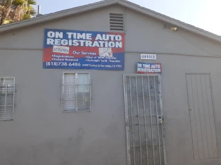 Omar Auto Parts or On Time Auto Registration JunkYard in Burbank (CA) - photo 2